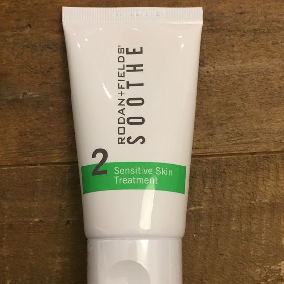Rodan + Fields Other - Rodan + Fields Soothe Sensitive Skin Treatment